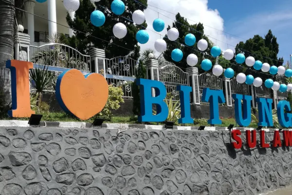 ビトゥンを巡る