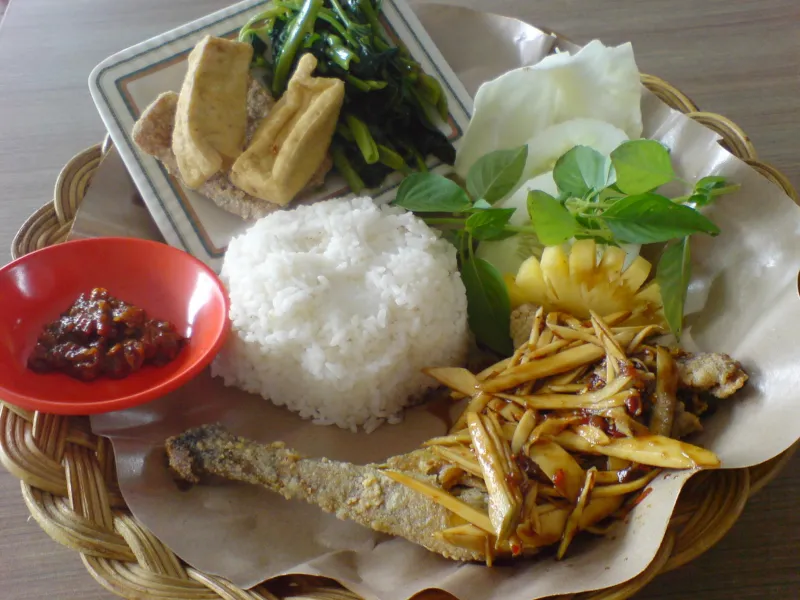 マワール・サロン