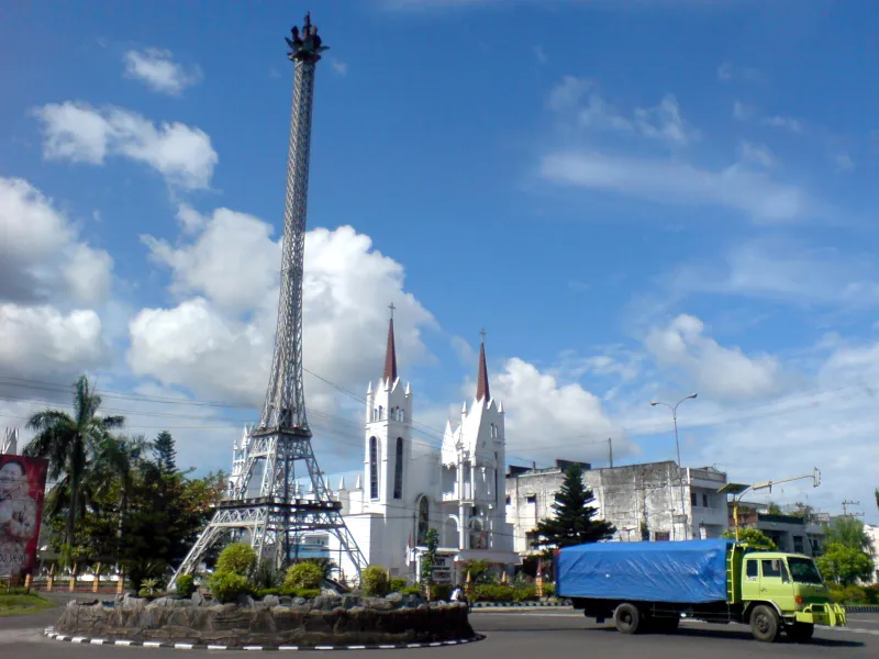 小さなエッフェル塔