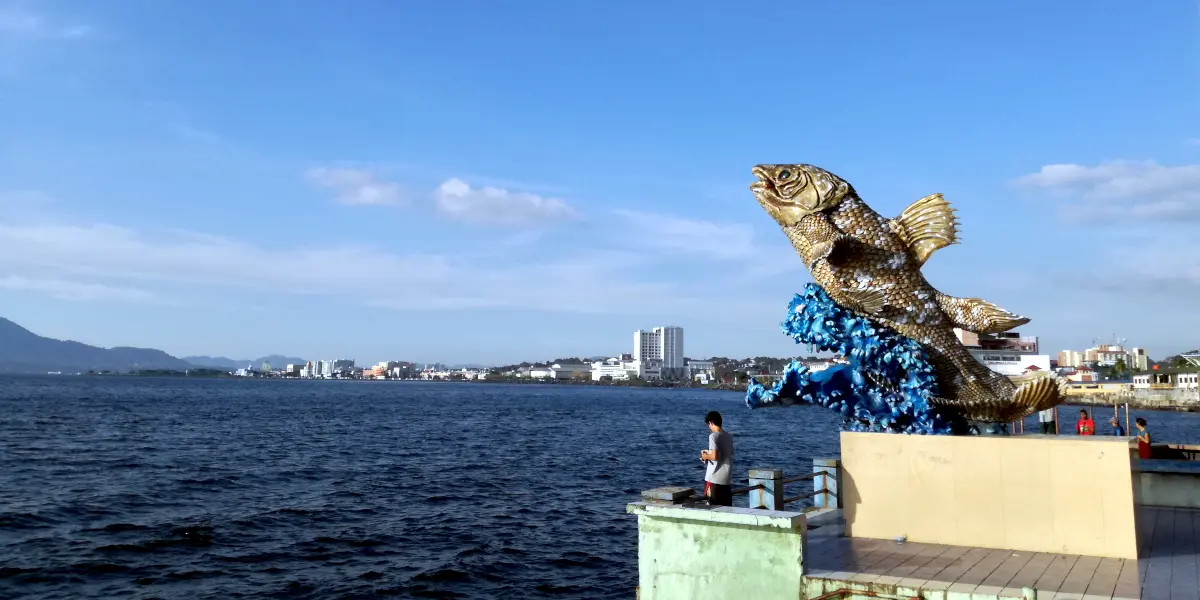 ブナケンの深海に棲むシーラカンスのオブジェ