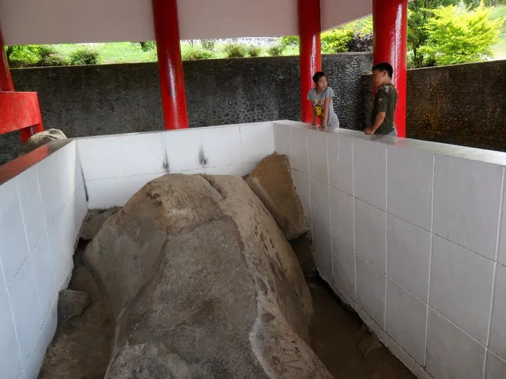 ワトゥ・ピナウェテガン